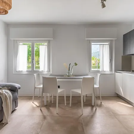 Casa Al Di Tss' - Ampio Giardino Fronte Al - Perfetto Per Famiglie E Gruppi A Calceranica Al Calceranica al Lago